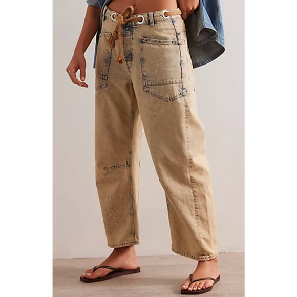 Free People Denim - NEW FREE PEOPLE WE THE FREE LOW SLUNG MOXIE BARREL DISTRESSED JEANS IN COWBOY 29